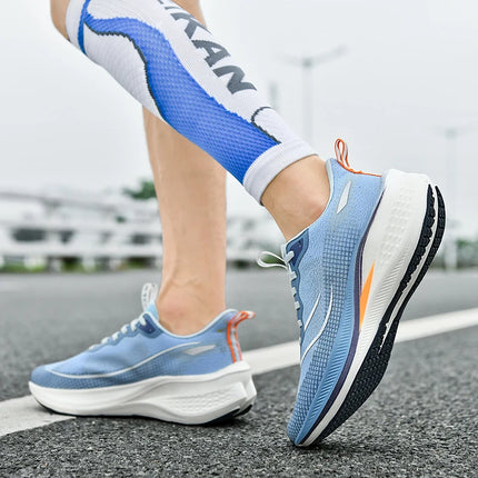 New friction sound carbon plate couple running shoes for male students shock-absorbing marathon sports shoes for female students