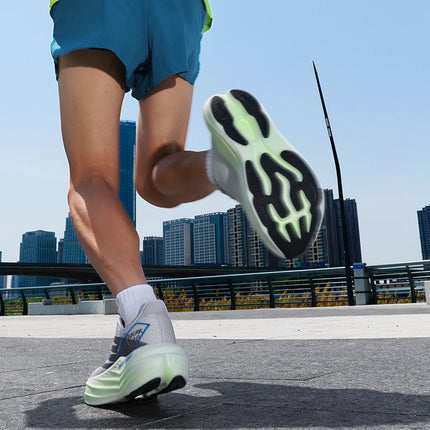 High-quality Running Shoes Unisex Cushioning Outdoor Cross Training Jogging Breathable Comfy Sneakers Men Walking Training Shoes