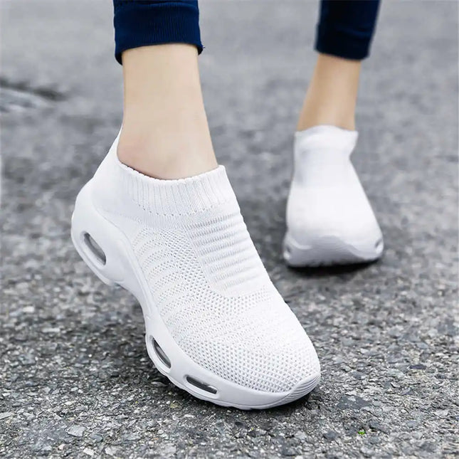 OrtoWalk Orthopedic Sneakers